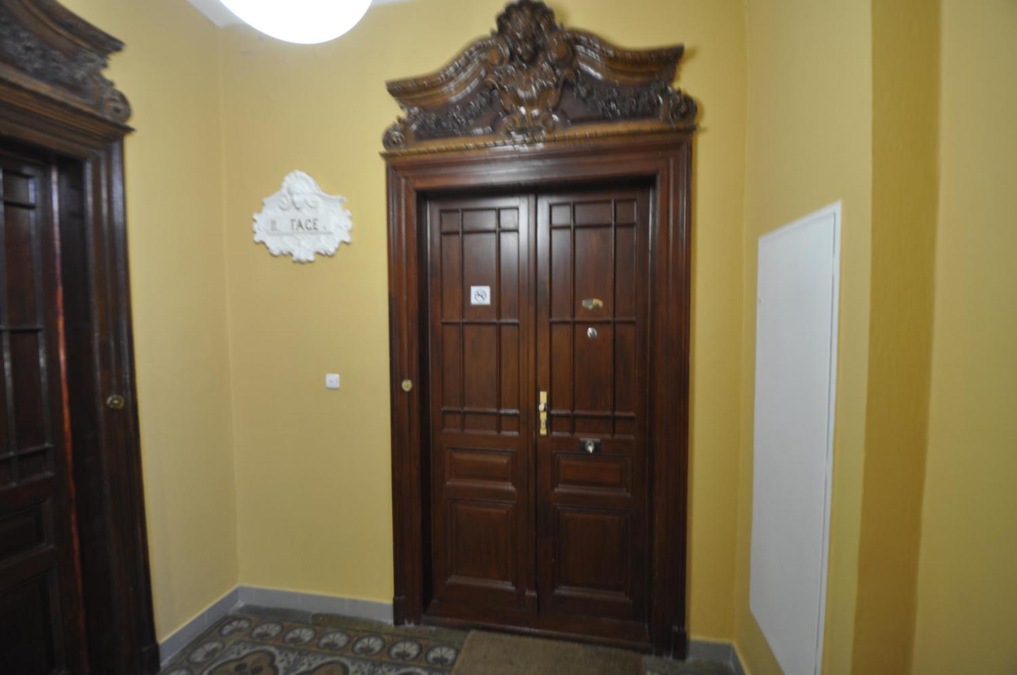 Liliova Apartament *